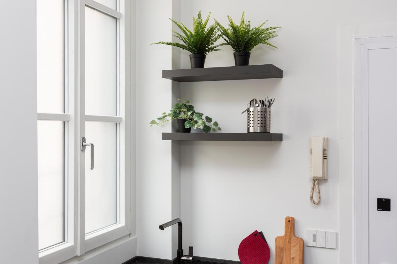 Nest For 2 In Milan Fashion District Via S Cecilia Appartement Buitenkant foto