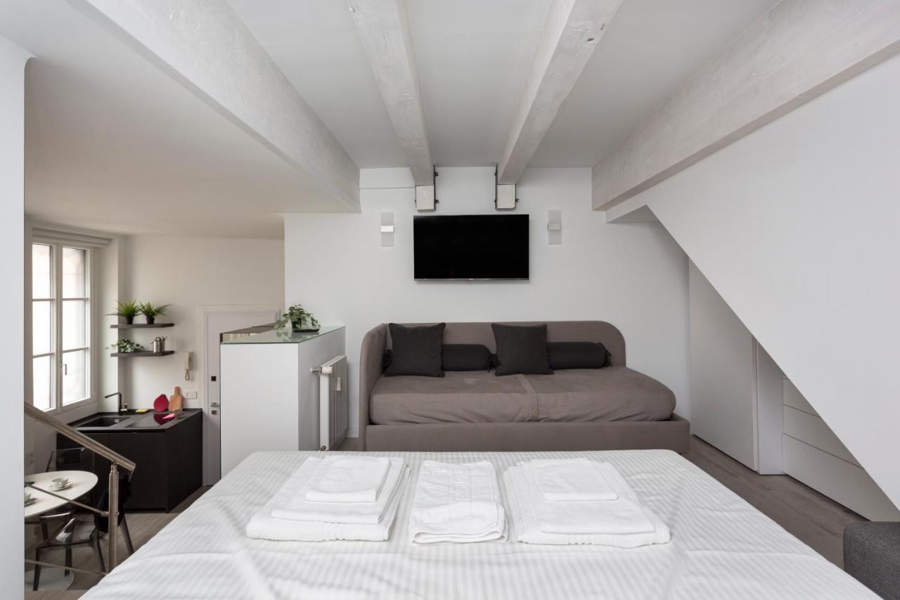 Nest For 2 In Milan Fashion District Via S Cecilia Appartement Buitenkant foto