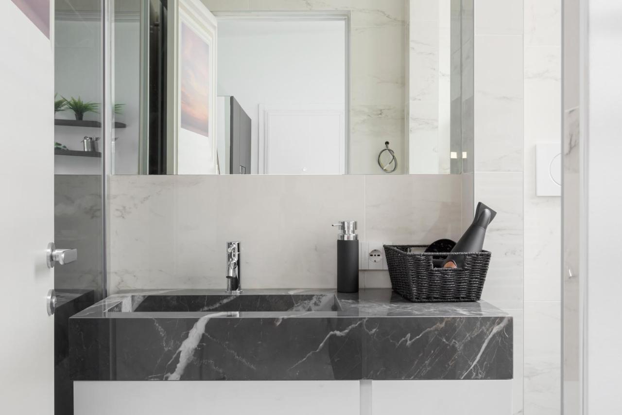 Nest For 2 In Milan Fashion District Via S Cecilia Appartement Buitenkant foto