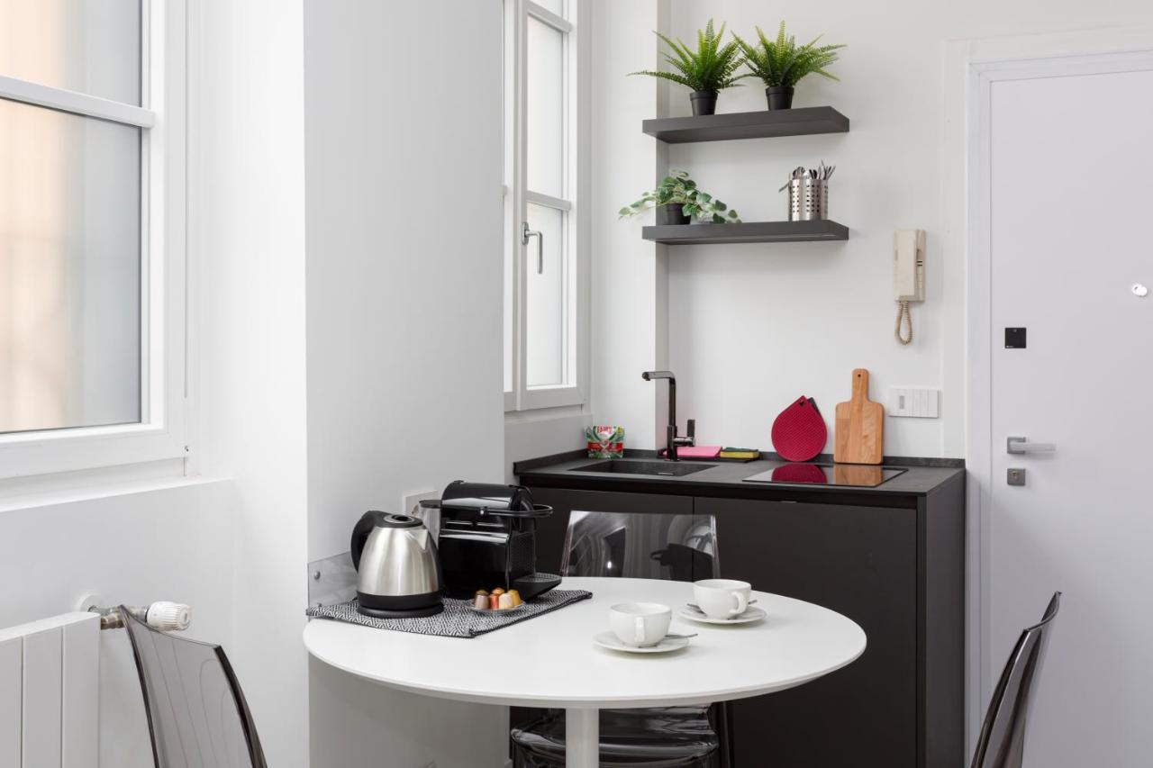 Nest For 2 In Milan Fashion District Via S Cecilia Appartement Buitenkant foto